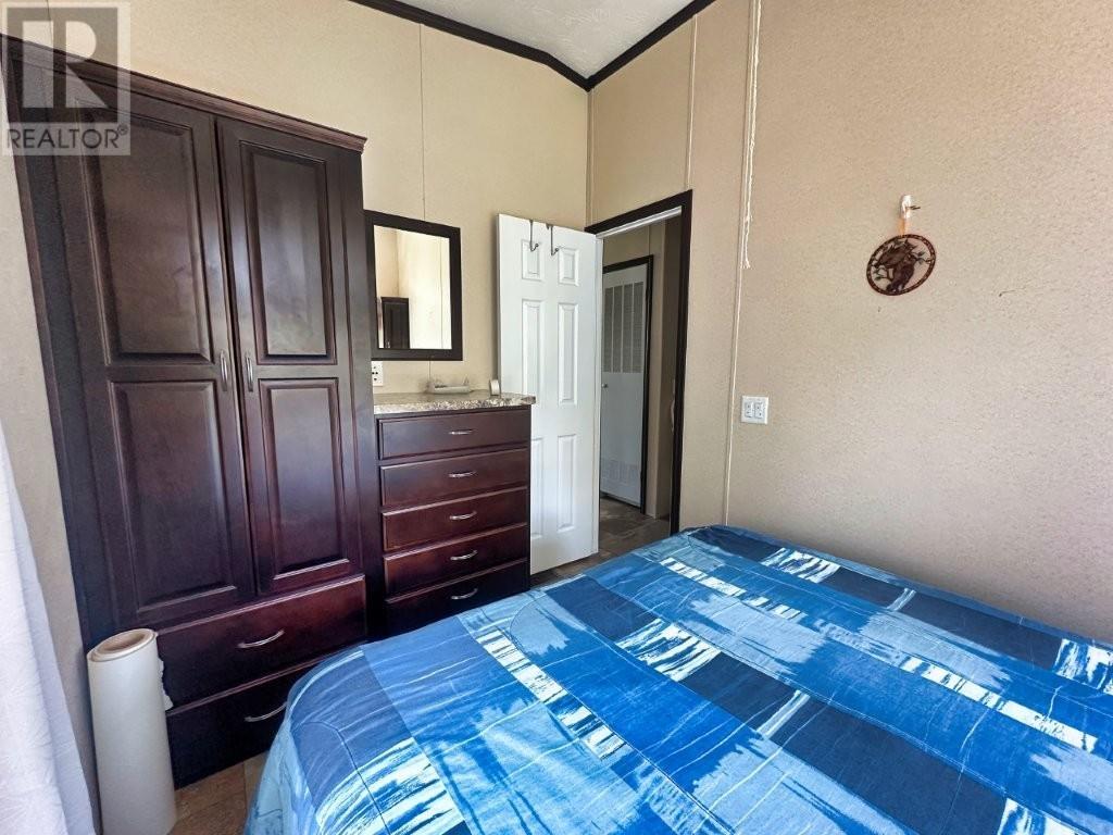 303 Loon Lake Road W - Image 31