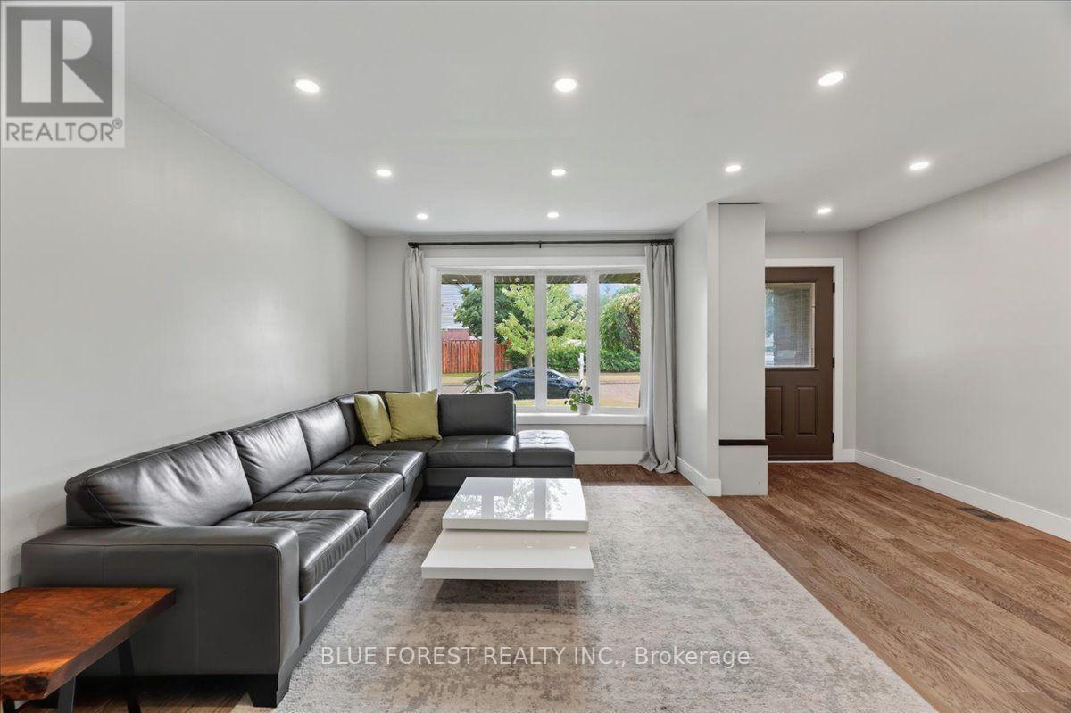 1885 ALDERSBROOK ROAD - Image 10