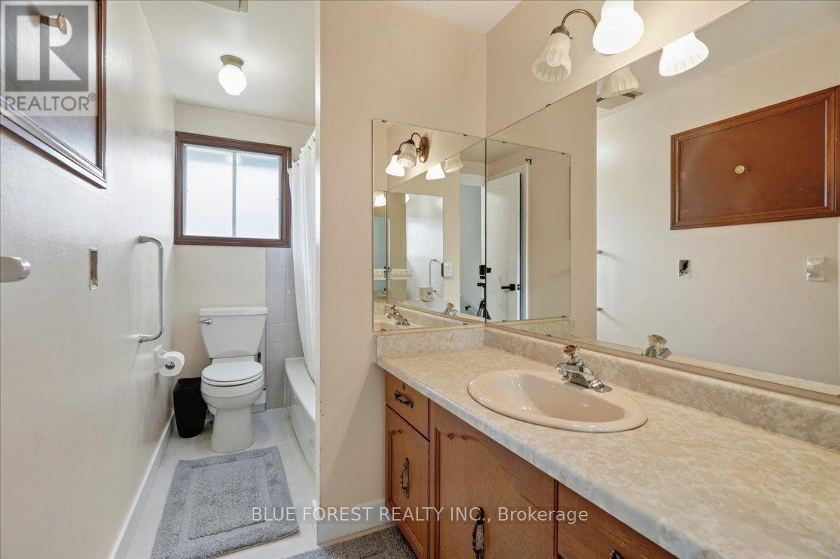 1885 ALDERSBROOK ROAD - Image 17