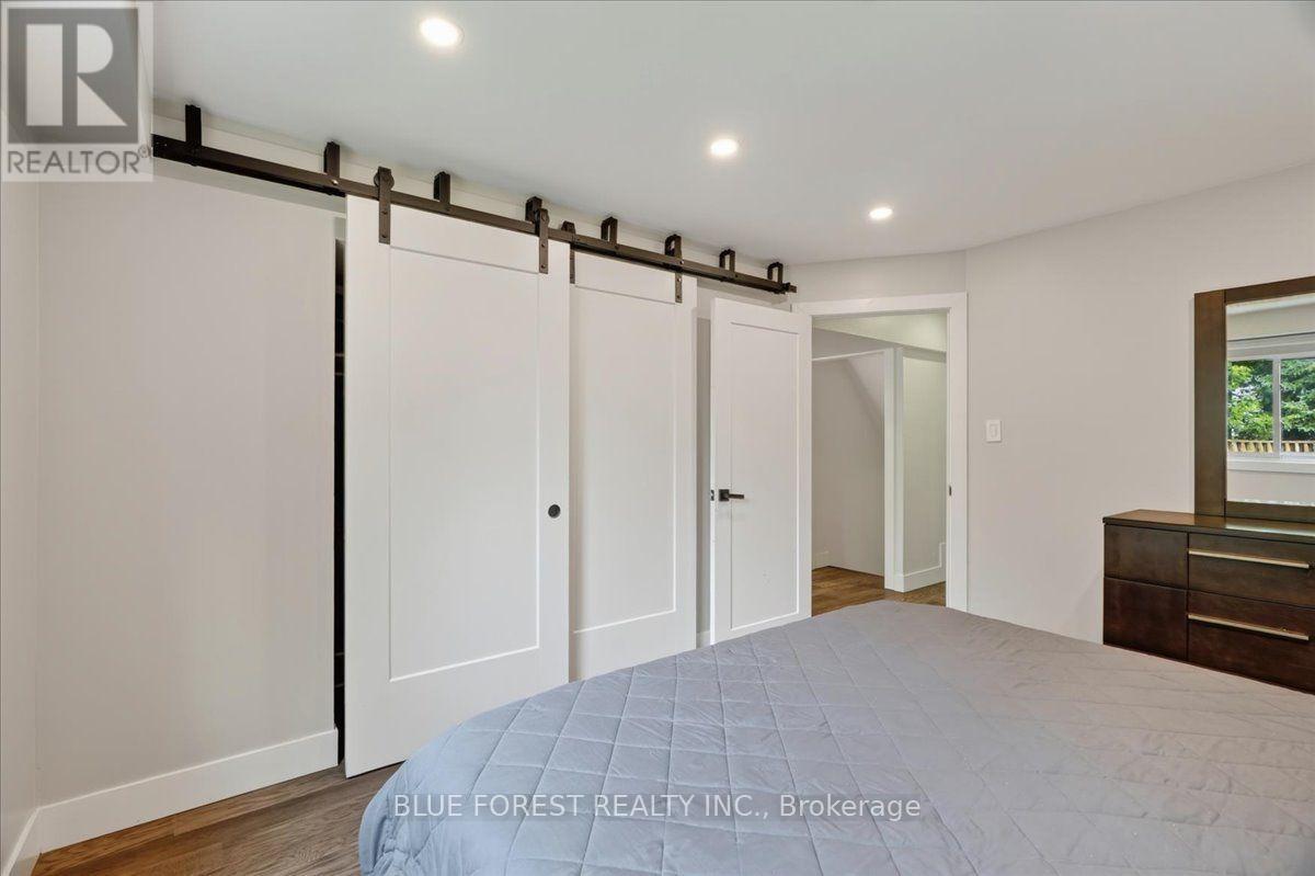 1885 ALDERSBROOK ROAD - Image 29