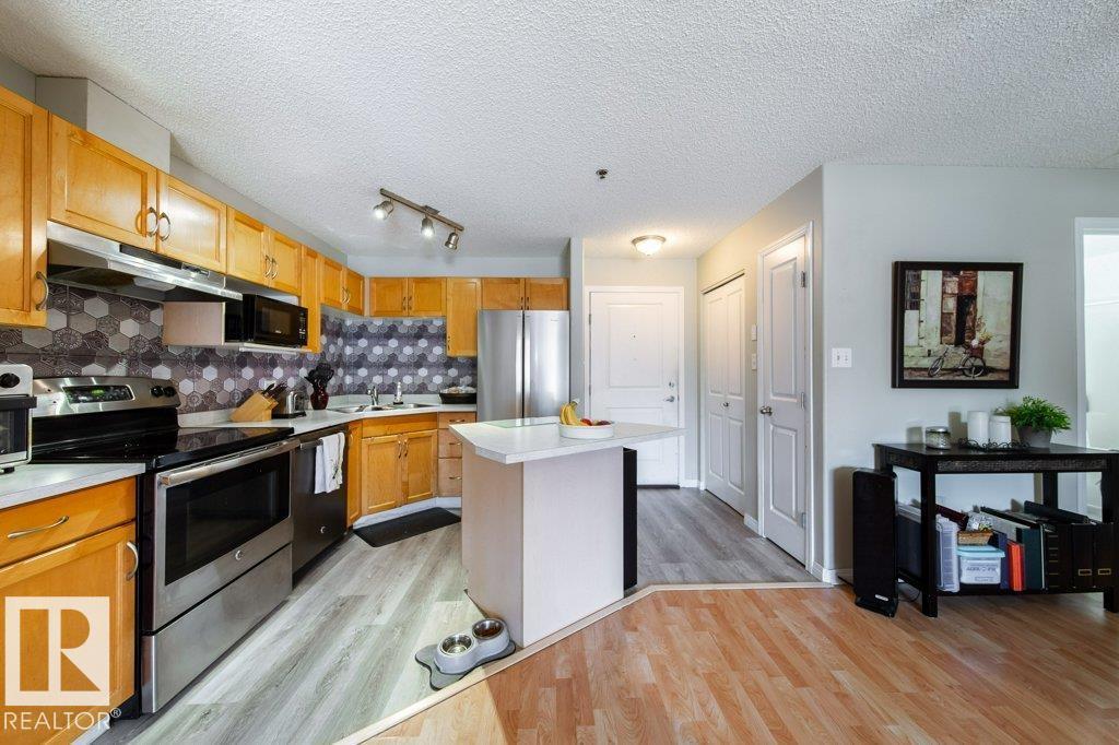 #118 2305 35A AV NW - 6