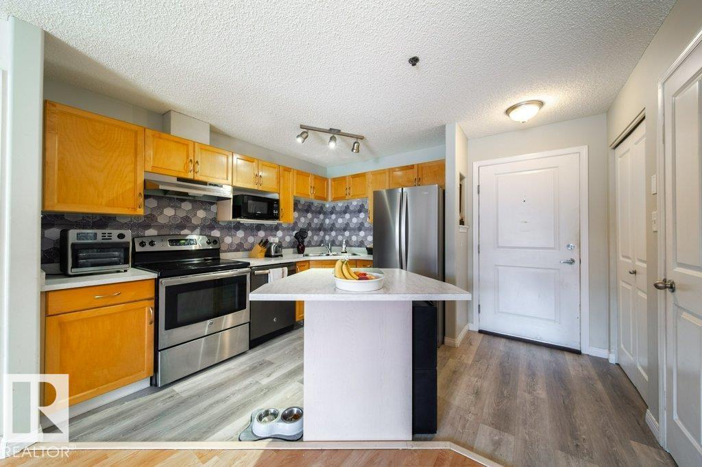 #118 2305 35A AV NW - 5