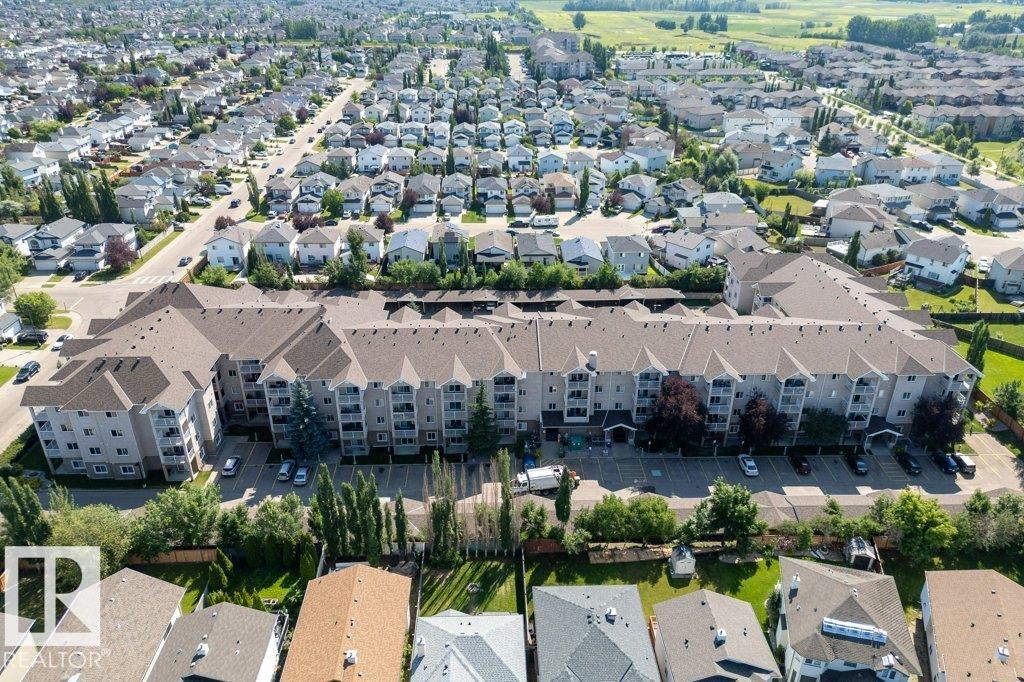 #118 2305 35A AV NW - 43