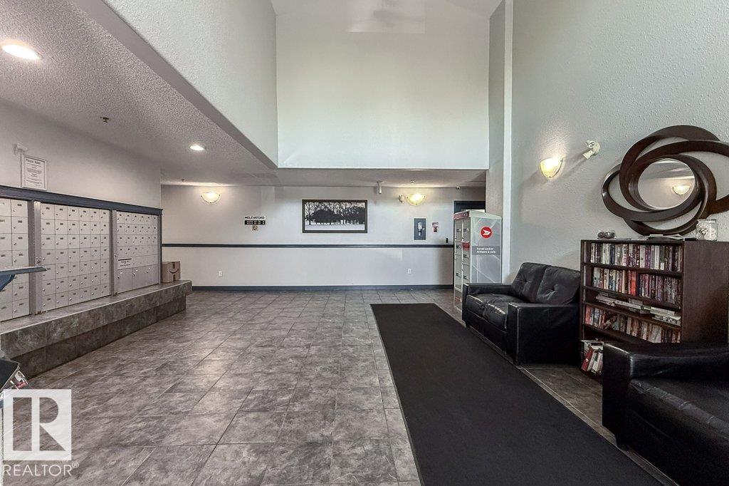 #118 2305 35A AV NW - 26