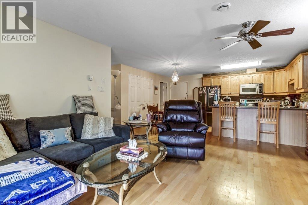 #105 12 ST ANDREW Street - 6
