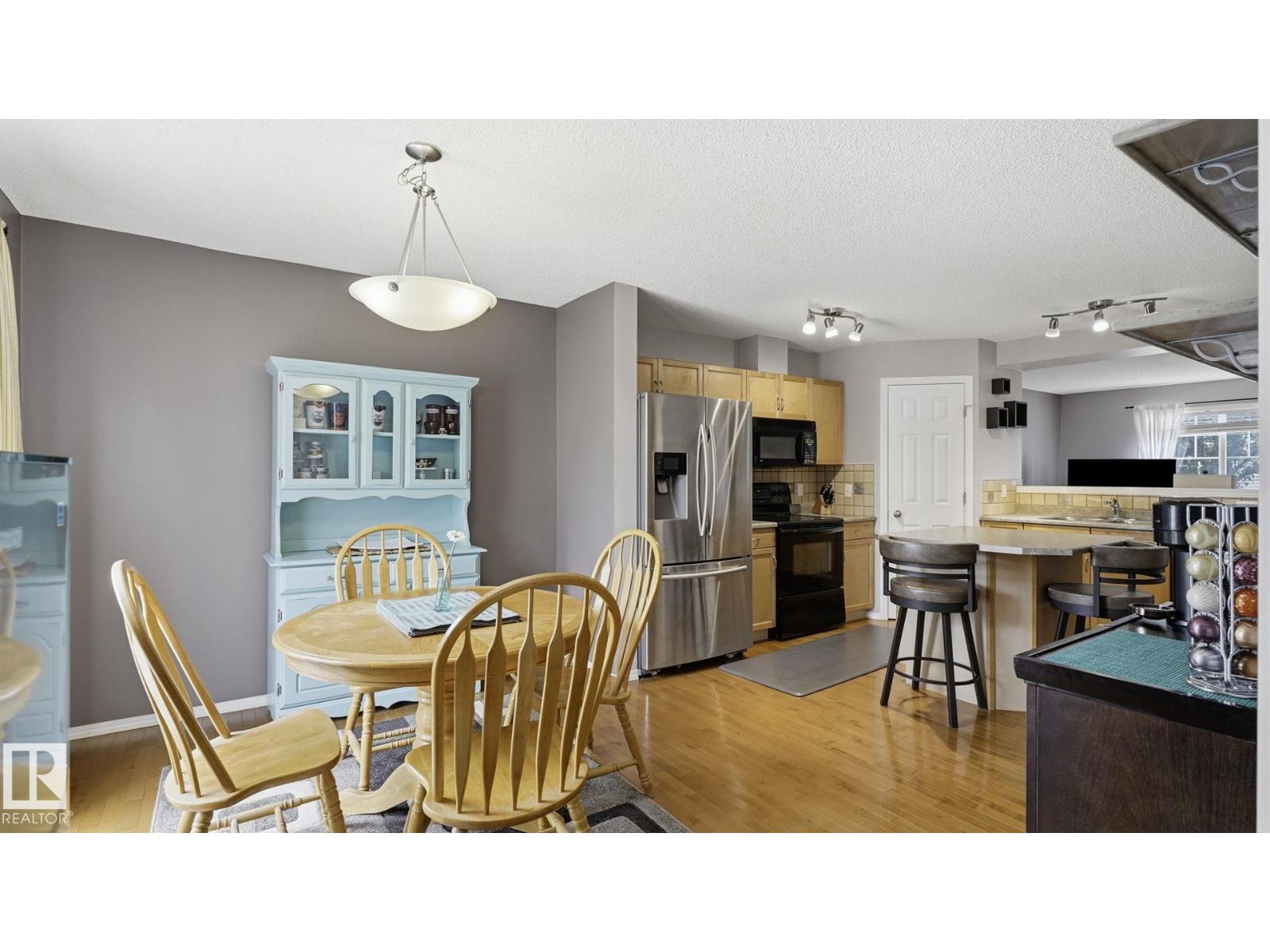 #58 8304 11 AV SW - 15