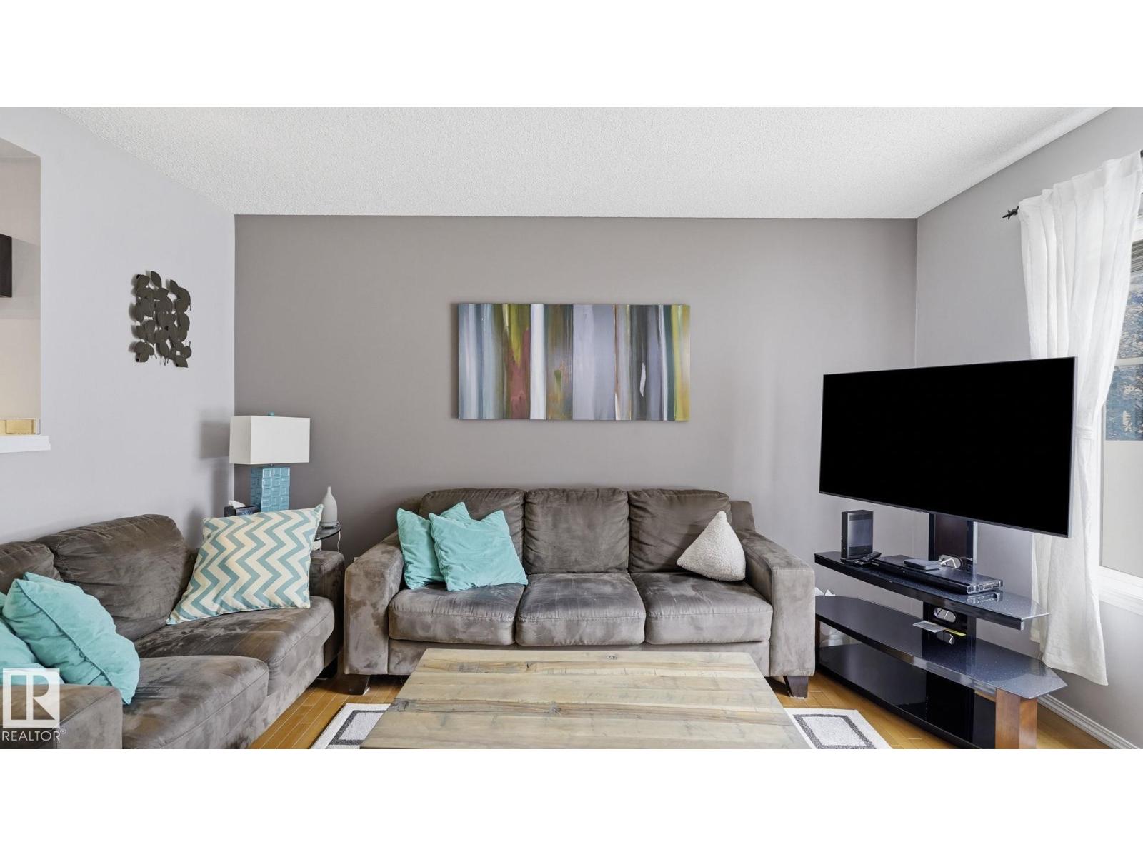 #58 8304 11 AV SW - 7