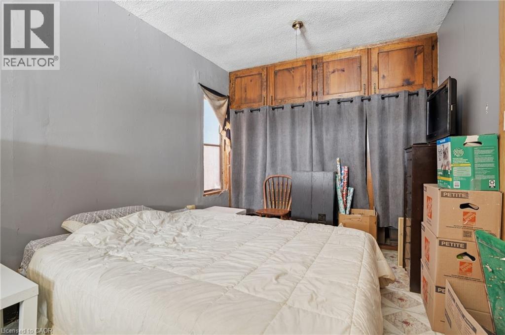121 GIBSON Avenue - 8