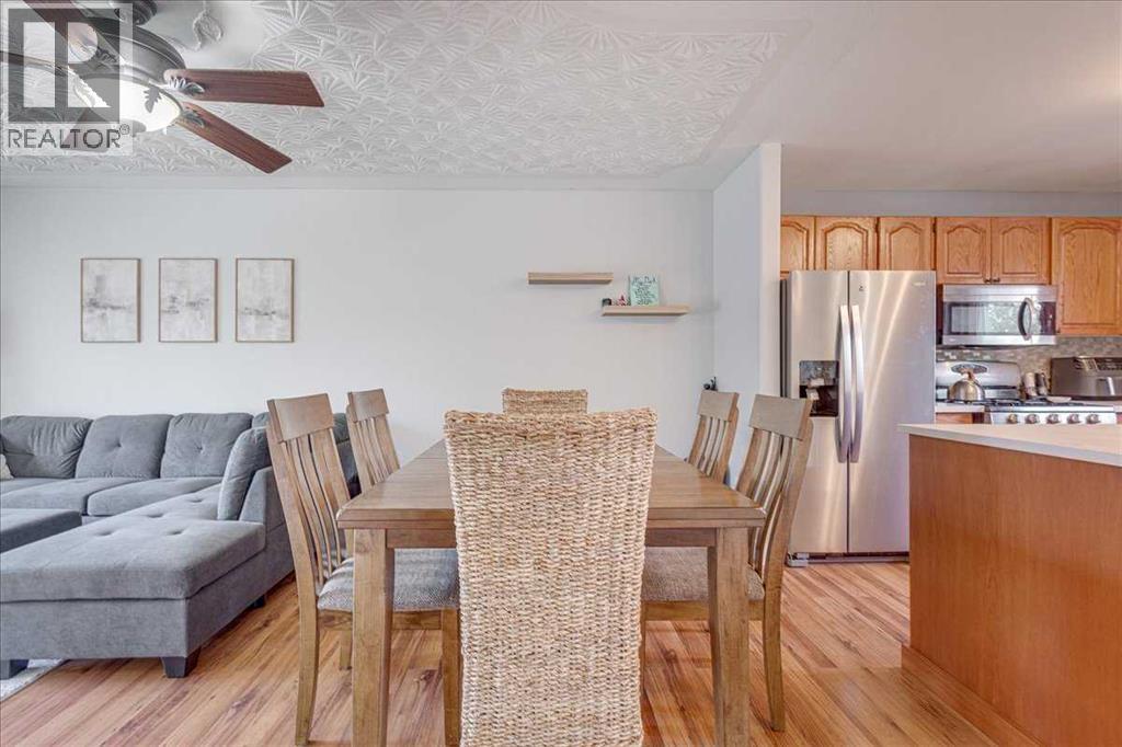 4709 55 Avenue - 10
