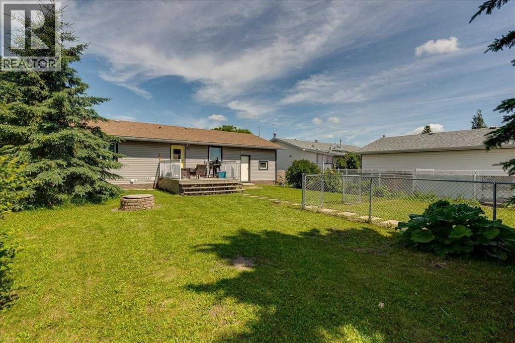 4709 55 Avenue - 45