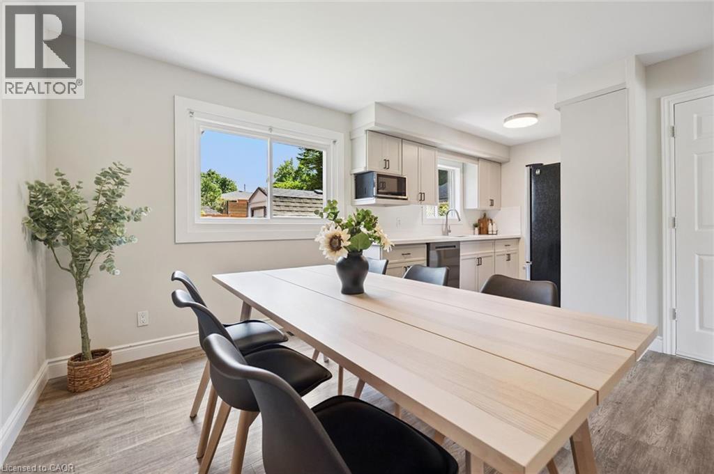 196 WALKER Street - Image 10