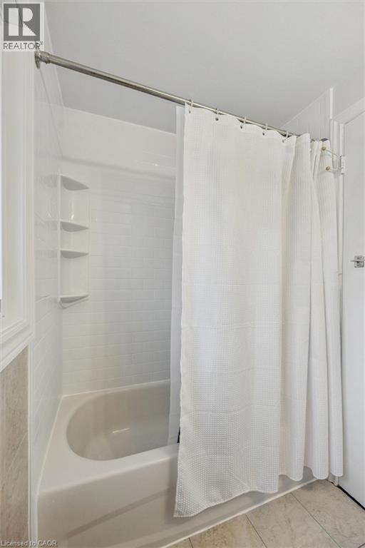196 WALKER Street - Image 23