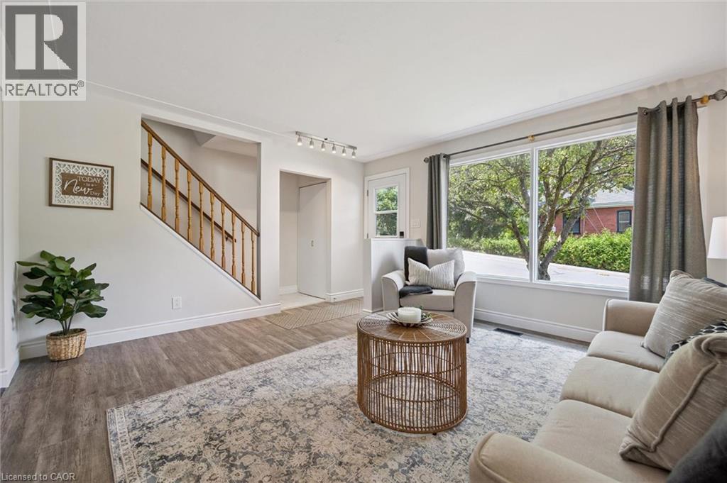 196 WALKER Street - Image 7