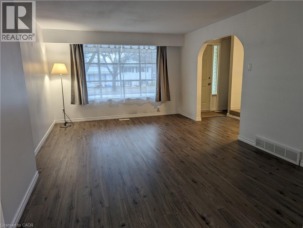 435A MIDWOOD Crescent - 7