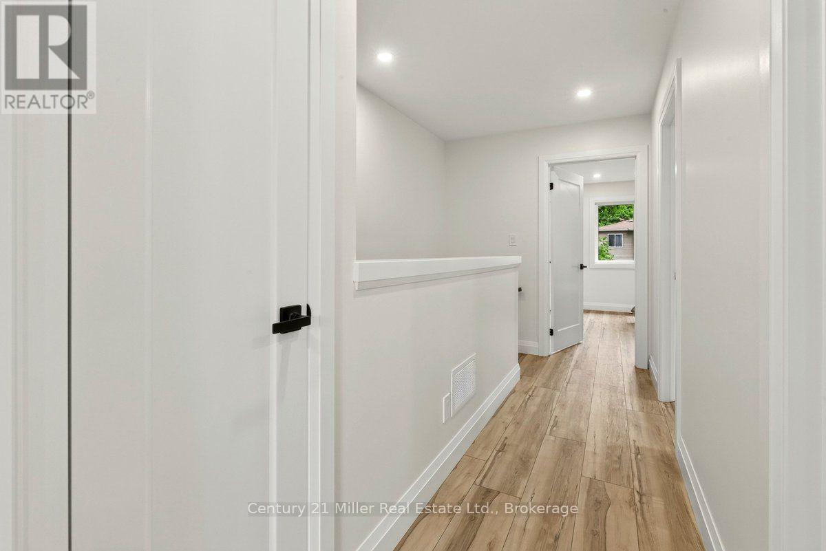 39 VICTORIA STREET - Image 13