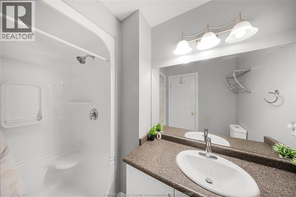 1412 KATELLA AVENUE - 20