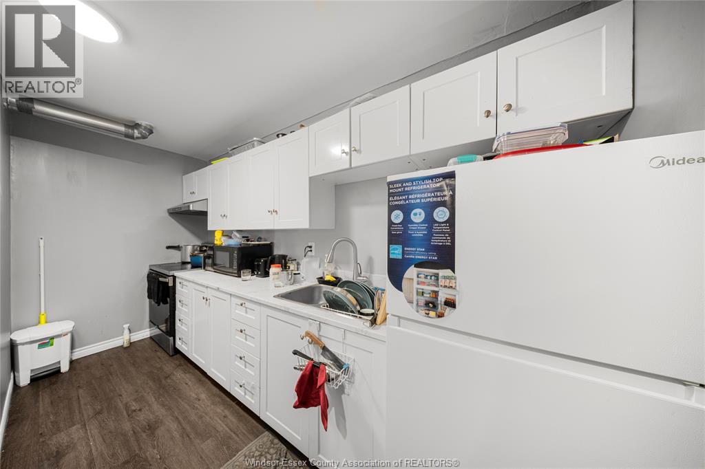 1412 KATELLA AVENUE - 30