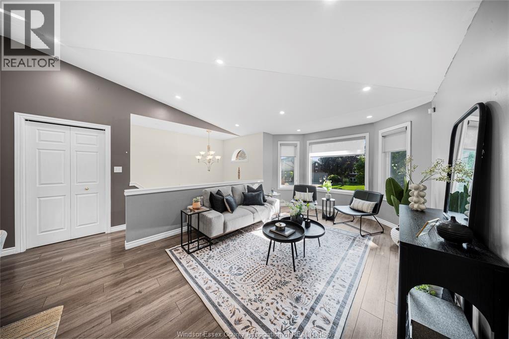 1412 KATELLA AVENUE - 5