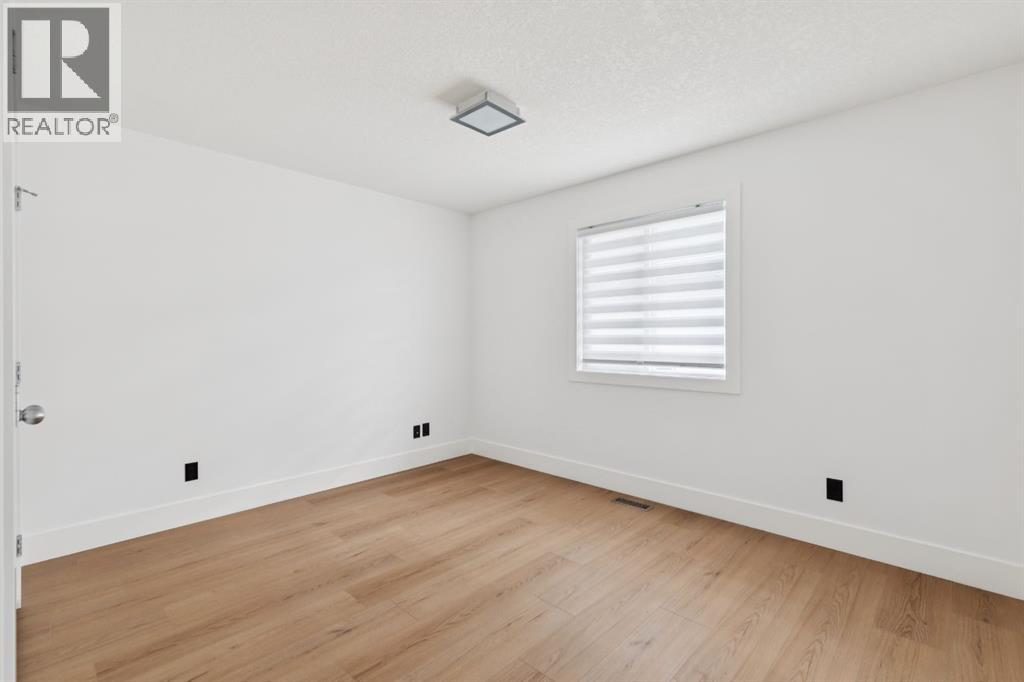 40 Val Gardena Court SW - 20