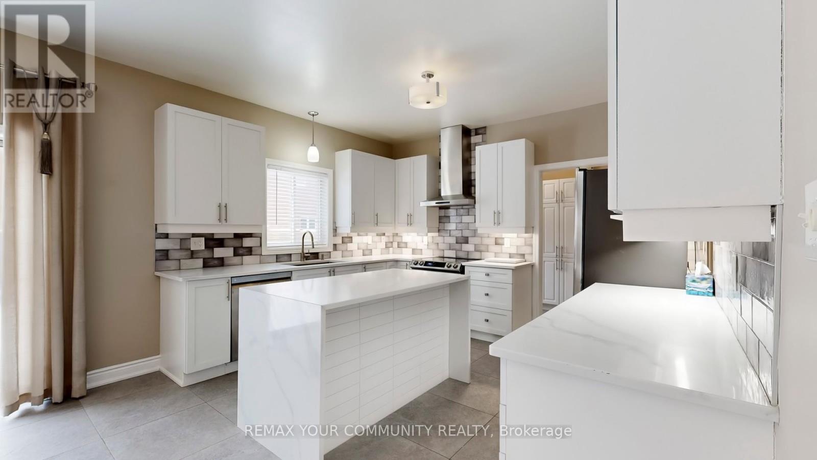 8 WESTACOTT AVENUE - 8