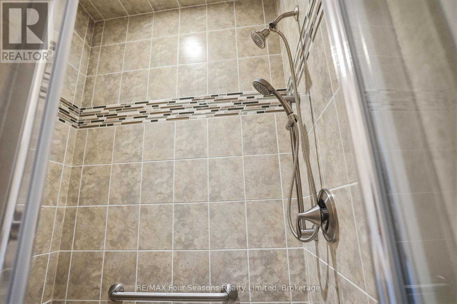 34 KARI CRESCENT - Image 20
