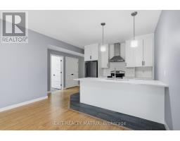Dining room - 47-49 Cambridge Street, The Nation, ON K0A2M0 Photo 10