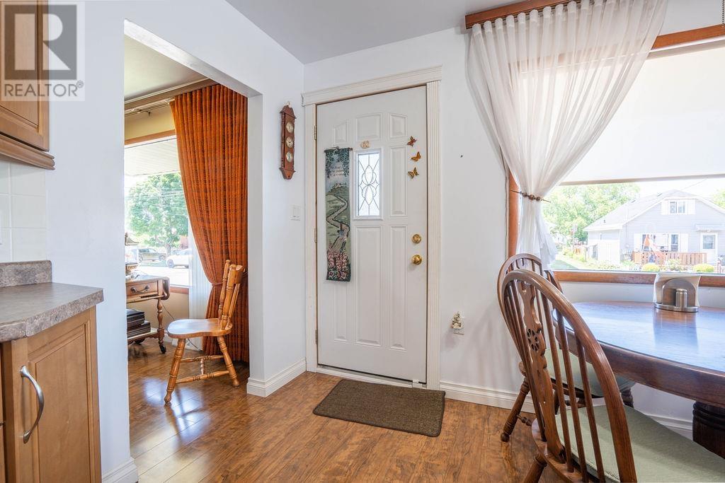536 Charles ST - 14