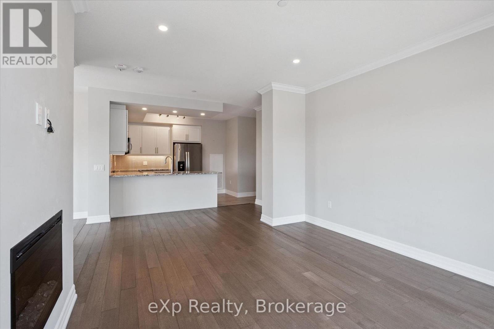#711 1878 GORDON STREET - 13
