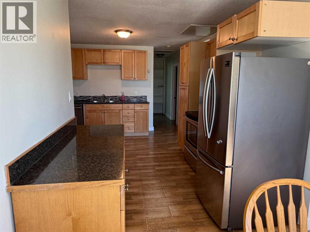 127 2 Avenue N - 11
