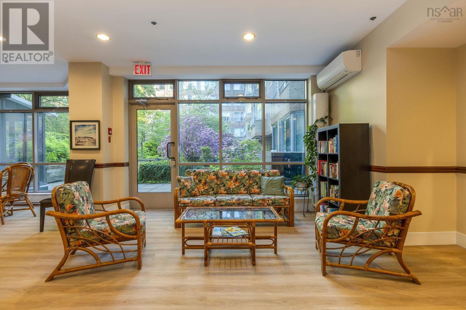 #106 1326 Lower Water Street - 33