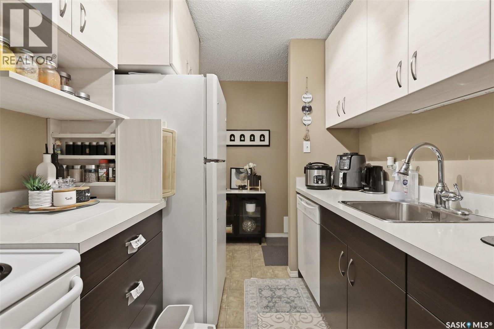 #310C 3302 33rd STREET W - 9