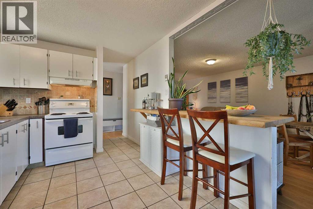 1618 St. George Road N - 8