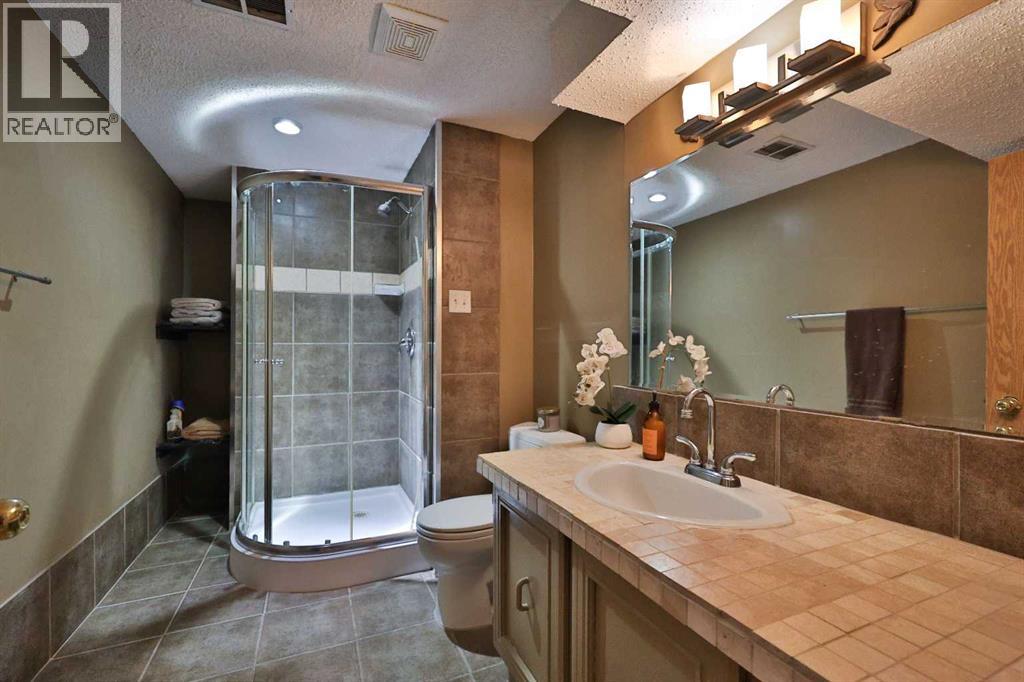 1618 St. George Road N - 28