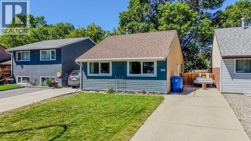 1618 St. George Road N - 30