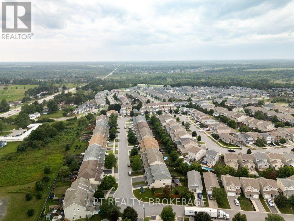 1559 CRIMSON CRESCENT - 33