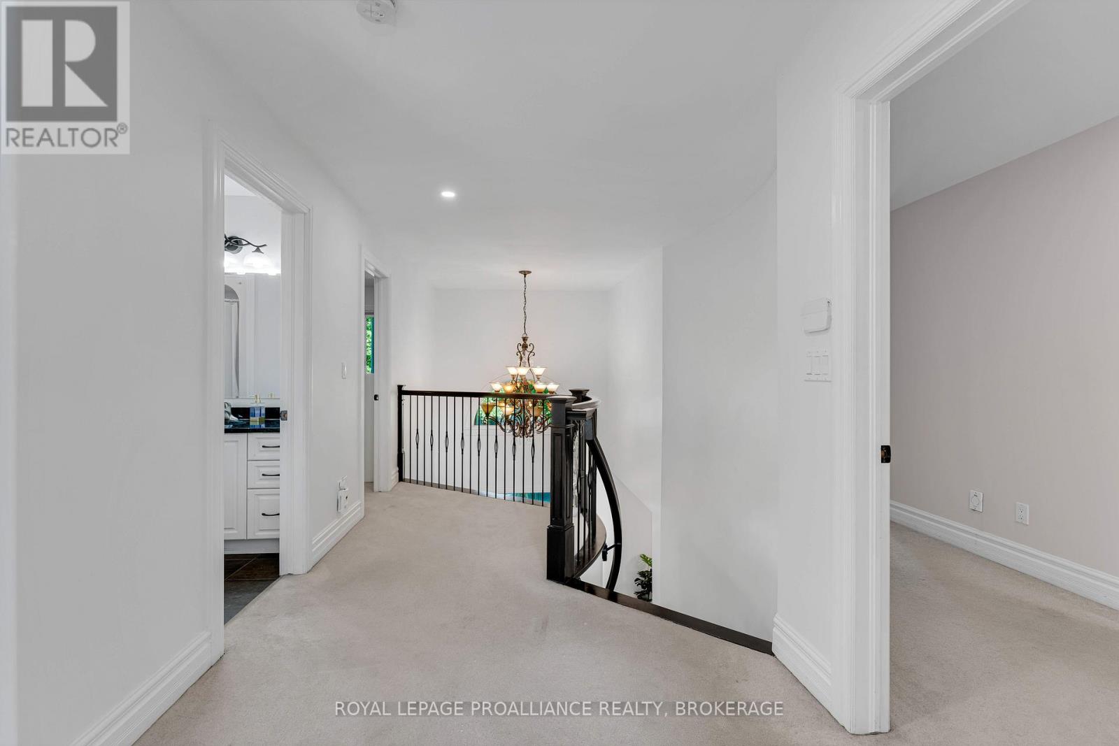 81 KENWOODS CIRCLE - 16