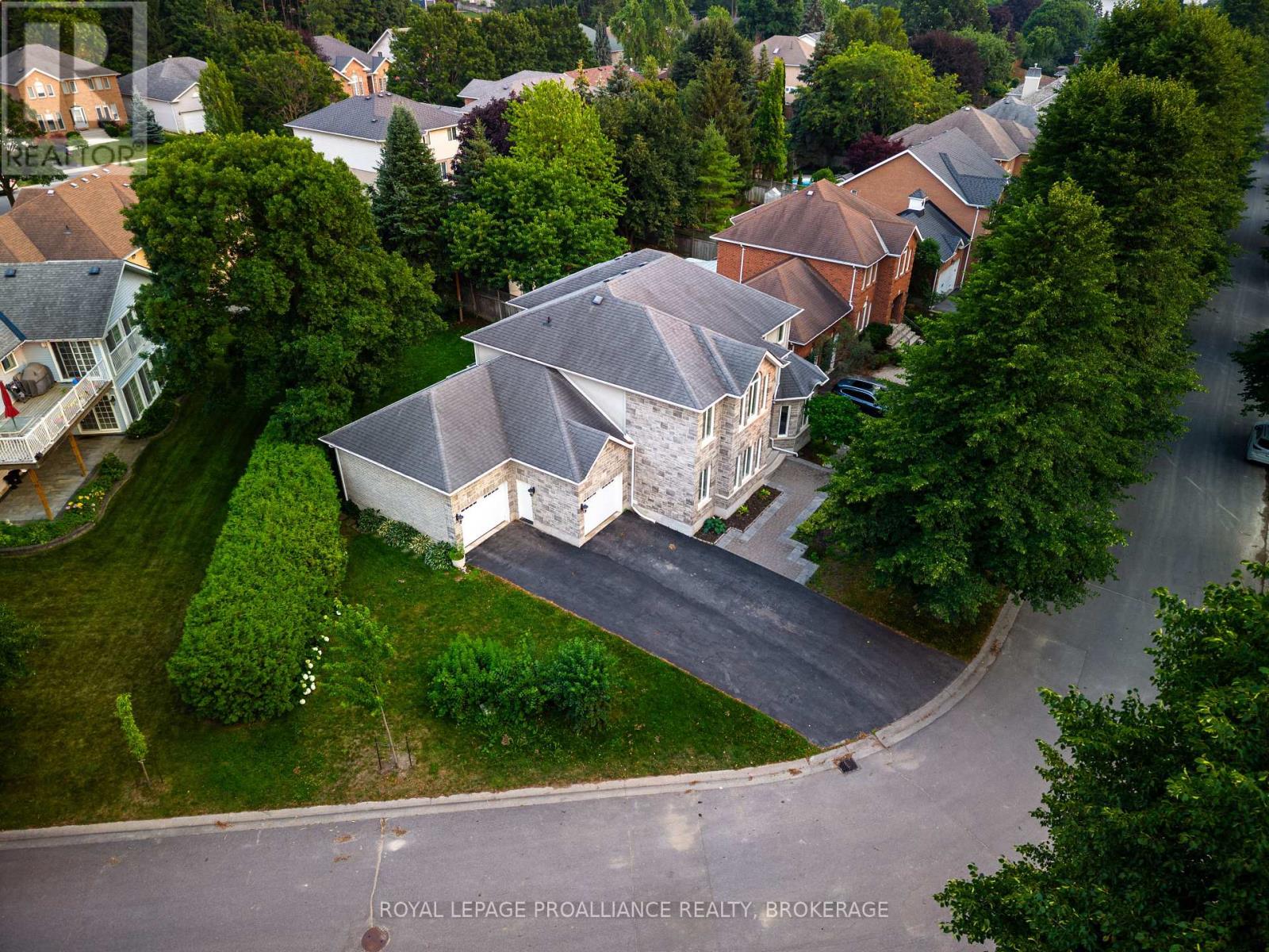 81 KENWOODS CIRCLE - 3