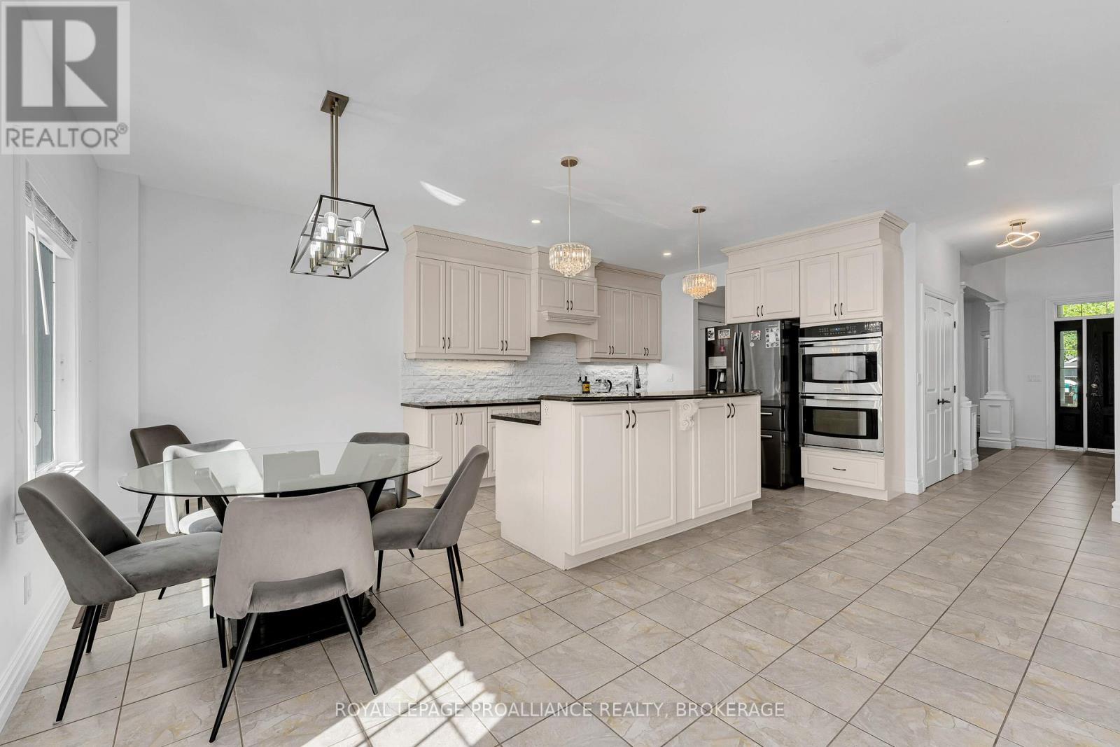 81 KENWOODS CIRCLE - 9