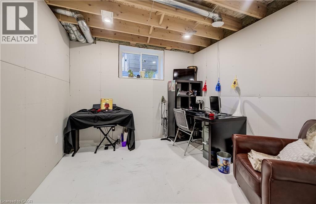117 SARAH Road - 35