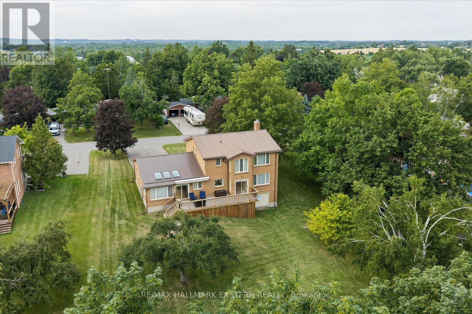 29 CRYSTAL SPRINGS DRIVE - 44