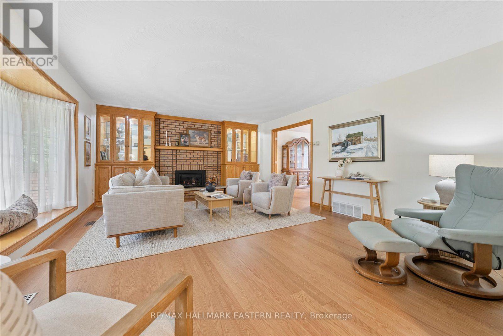 29 CRYSTAL SPRINGS DRIVE - 6