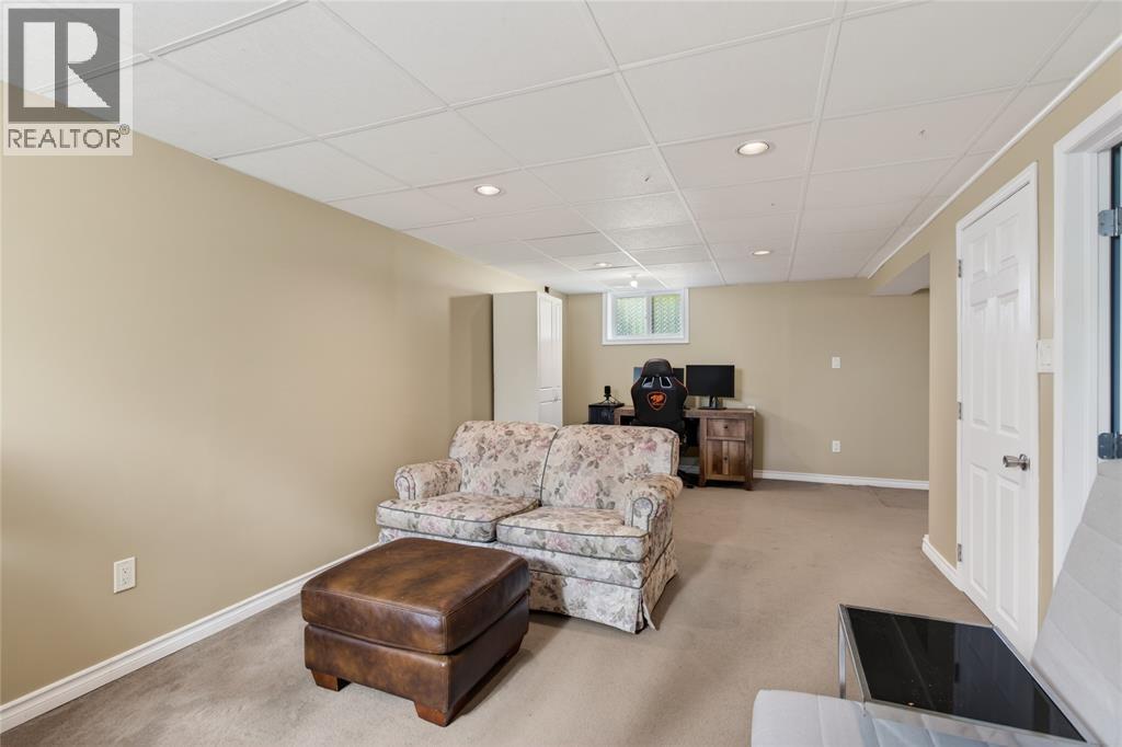 702 MICHIGAN AVENUE - 26