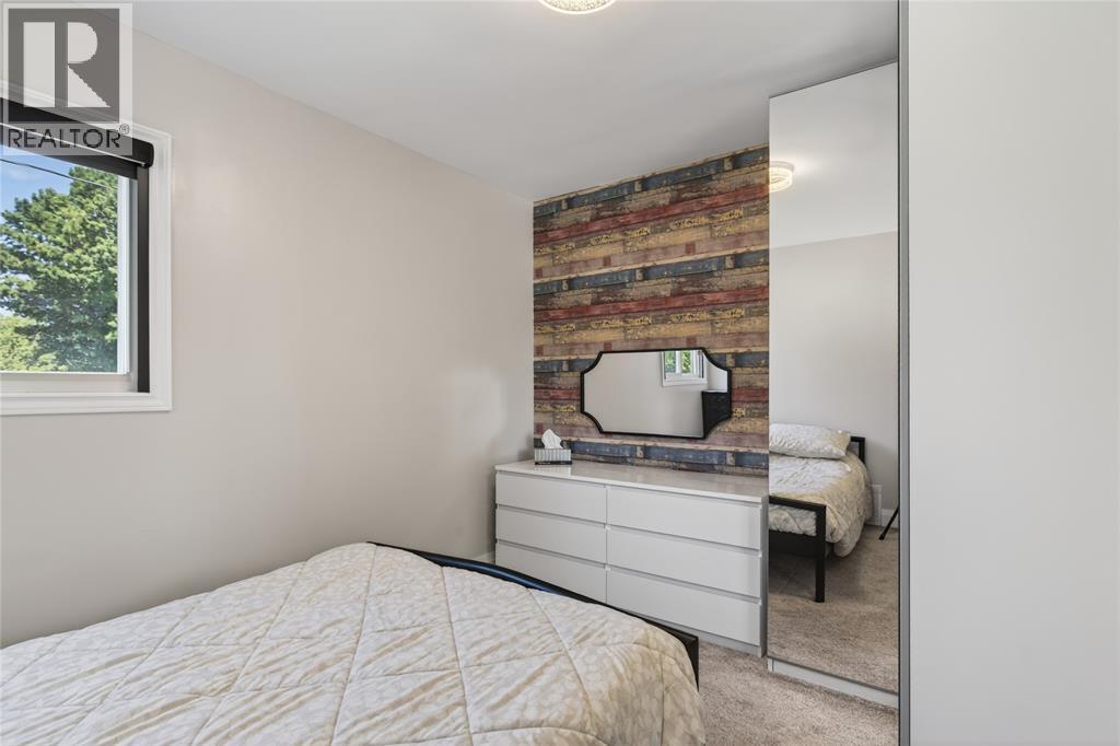 702 MICHIGAN AVENUE - 17