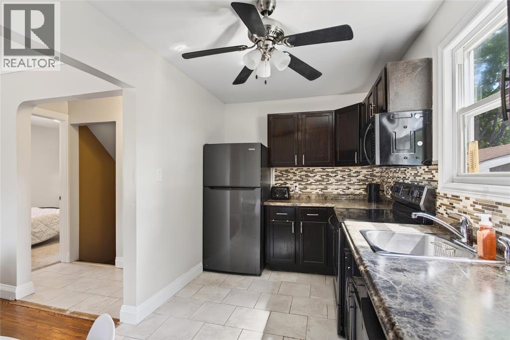 702 MICHIGAN AVENUE - 15