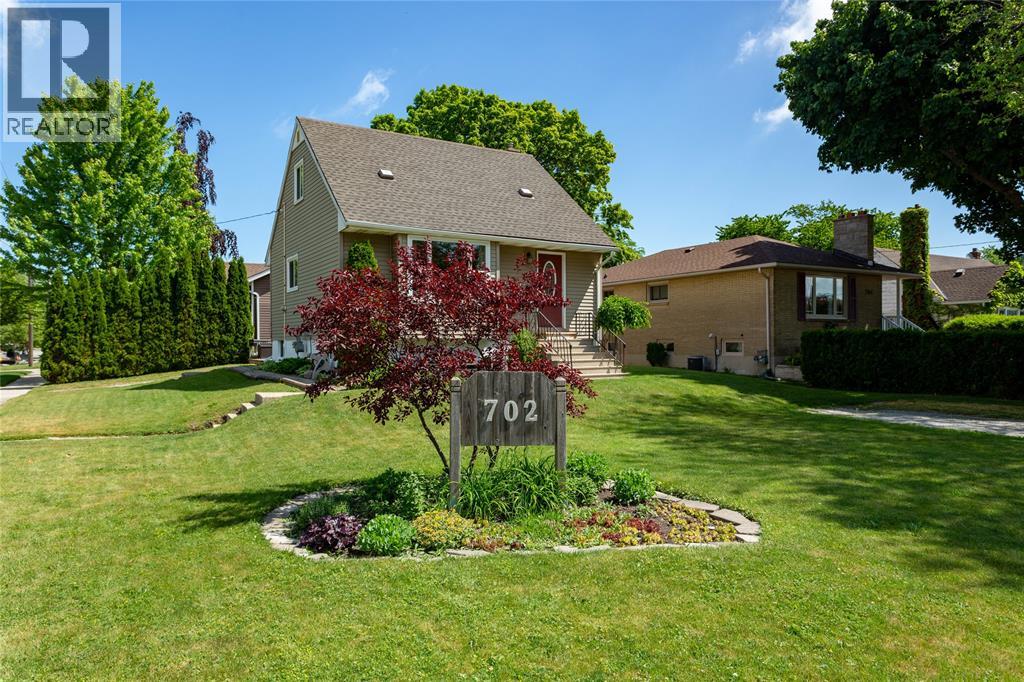 702 MICHIGAN AVENUE - 4