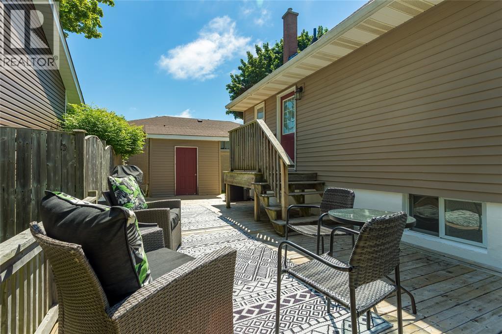 702 MICHIGAN AVENUE - 33