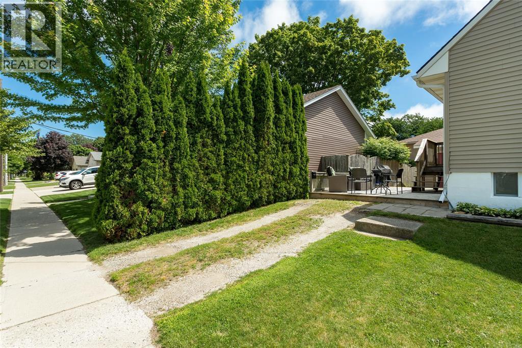 702 MICHIGAN AVENUE - 31