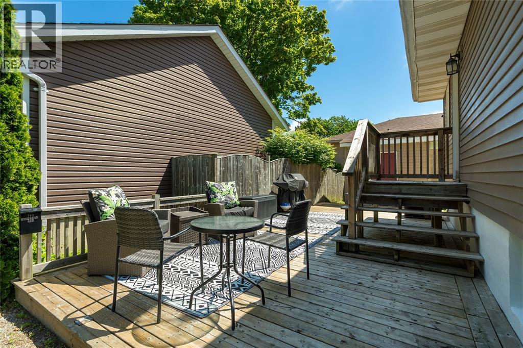 702 MICHIGAN AVENUE - 32