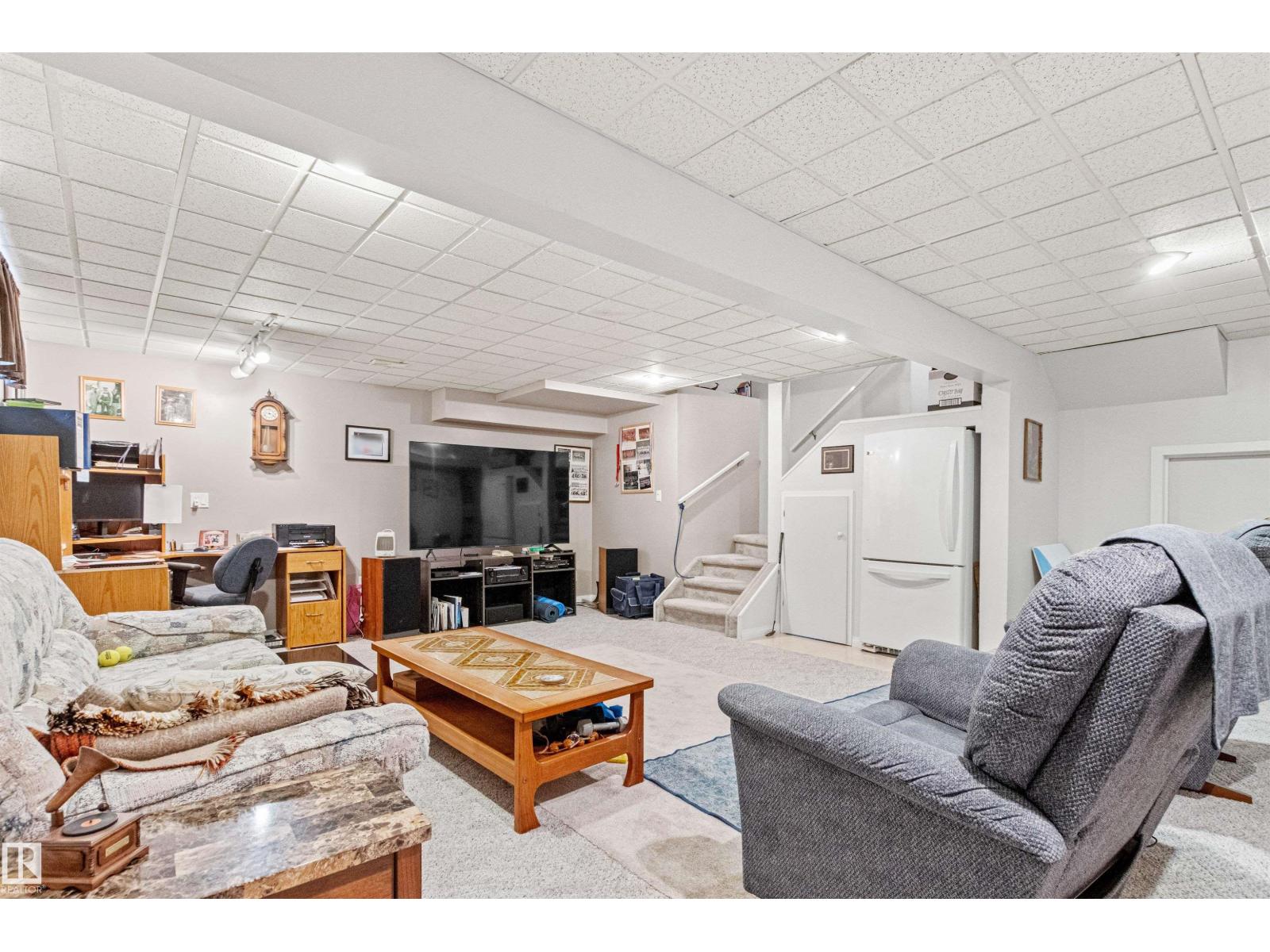 #12 64 BLACKBURN DR W SW - 31