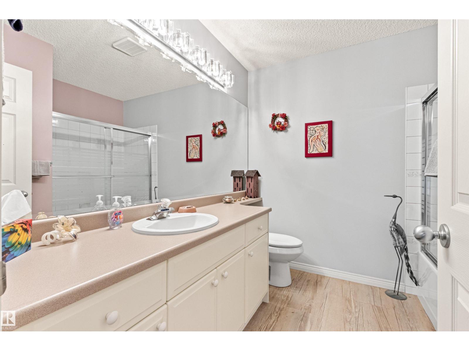 #12 64 BLACKBURN DR W SW - 30